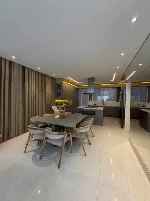 Sobrado Vila do Conde Barueri 