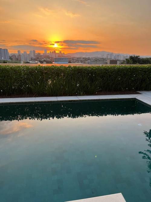 Casa em Condomínio Centro Comercial Jubran Barueri 