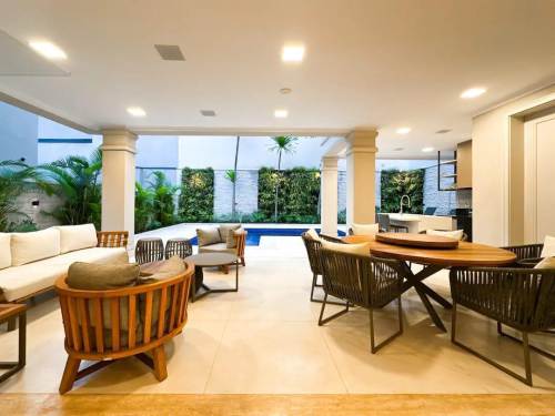 Casa em Condomínio Centro Comercial Jubran Barueri 