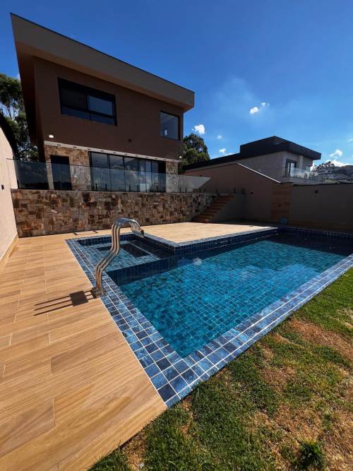 Casa em Condomínio Sítio do Morro Santana de Parnaíba 