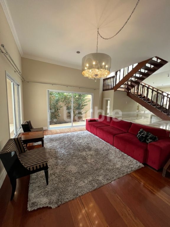 Casa em Condomínio Alphaville Santana de Parnaíba 