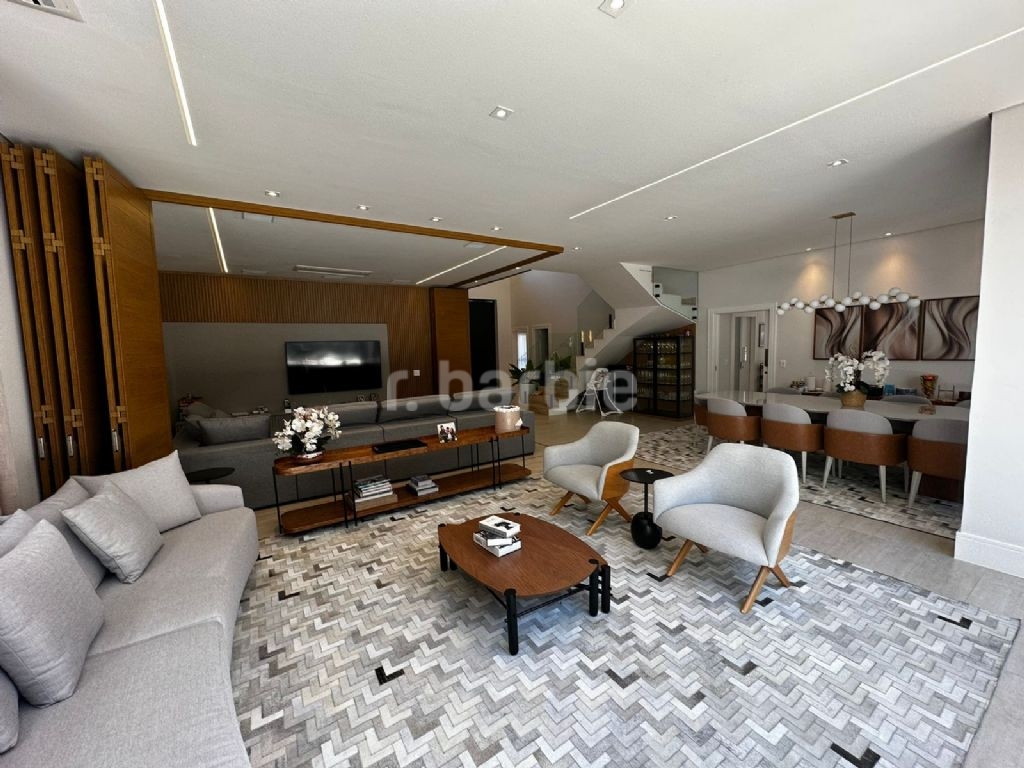 Casa em Condomínio Tamboré Santana de Parnaíba 