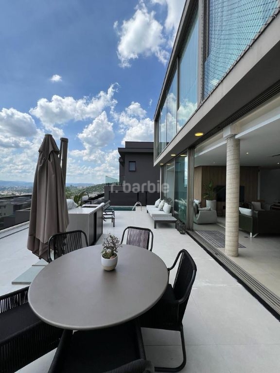 Casa em Condomínio Alphaville Santana de Parnaíba 