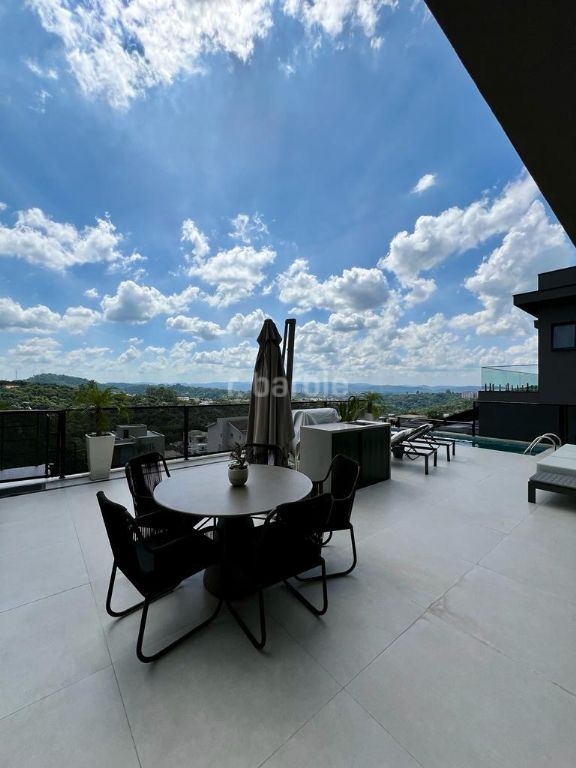 Casa em Condomínio Alphaville Santana de Parnaíba 