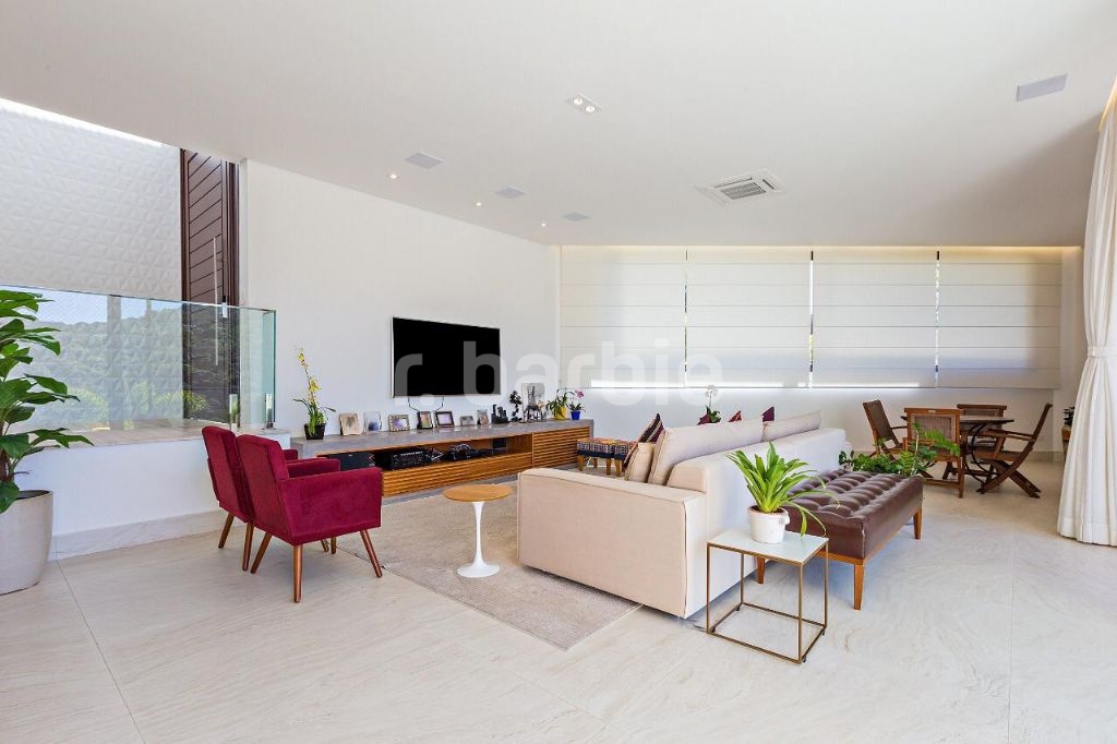 Casa em Condomínio Tamboré Santana de Parnaíba 