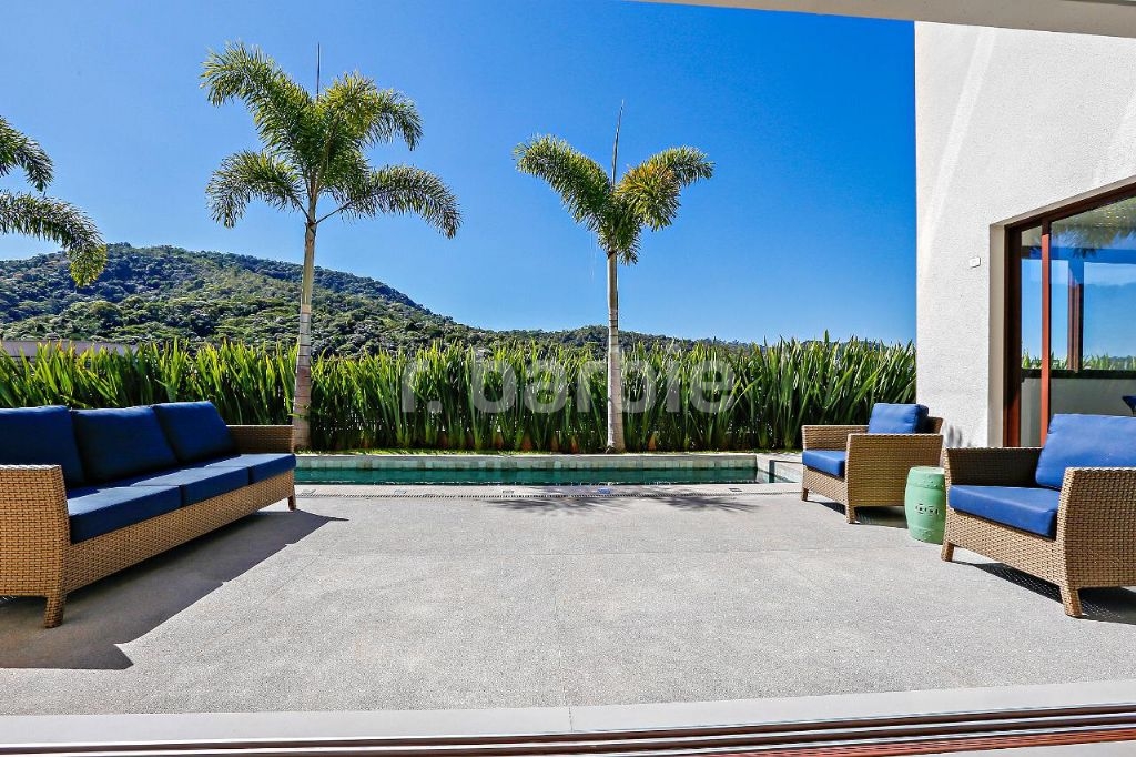 Casa em Condomínio Tamboré Santana de Parnaíba 