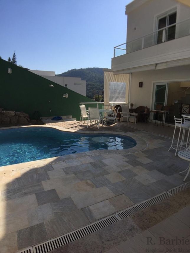 Casa em Condomínio Alphaville Santana de Parnaíba 