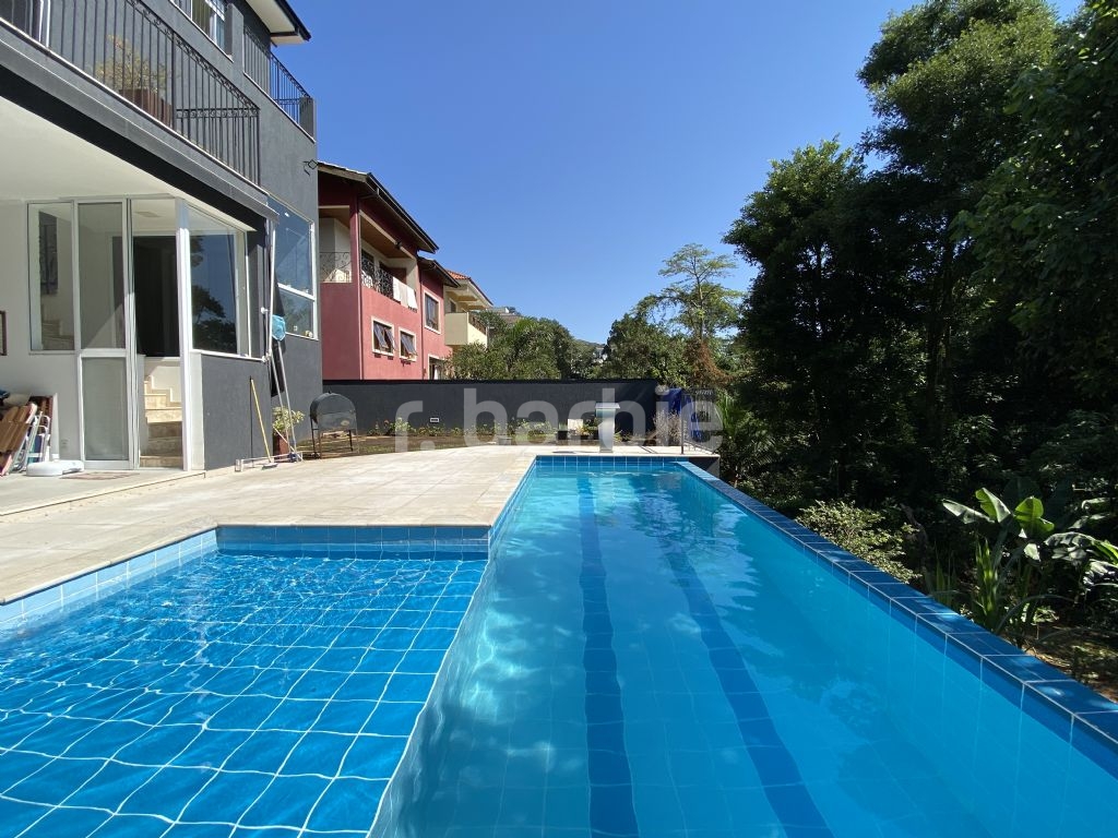 Casa em Condomínio Tarumã Santana de Parnaíba 