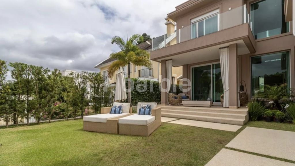 Casa em Condomínio Alphaville Santana de Parnaíba 