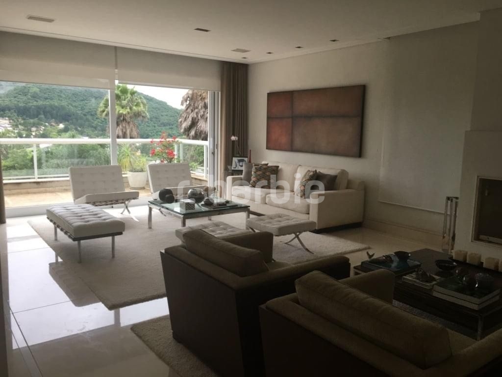 Casa em Condomínio Alphaville Santana de Parnaíba 