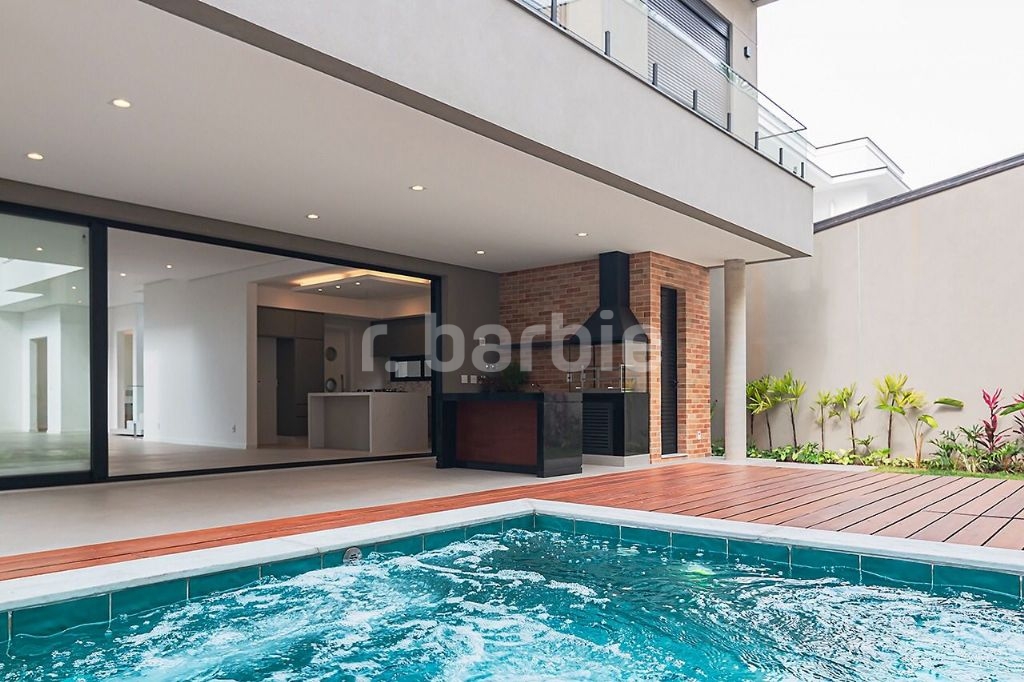 Casa em Condomínio Alphaville Santana de Parnaíba 