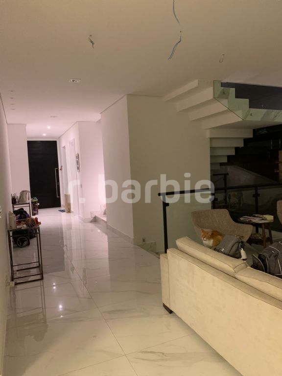 Casa em Condomínio Alphaville Santana de Parnaíba 