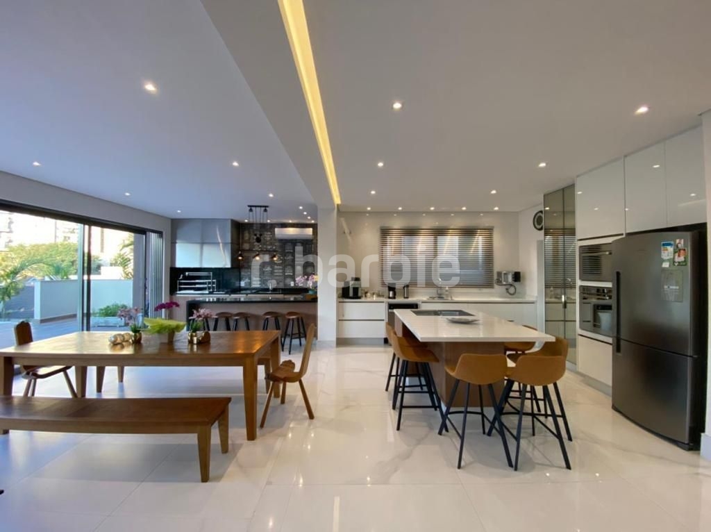 Casa em Condomínio Alphaville Barueri 