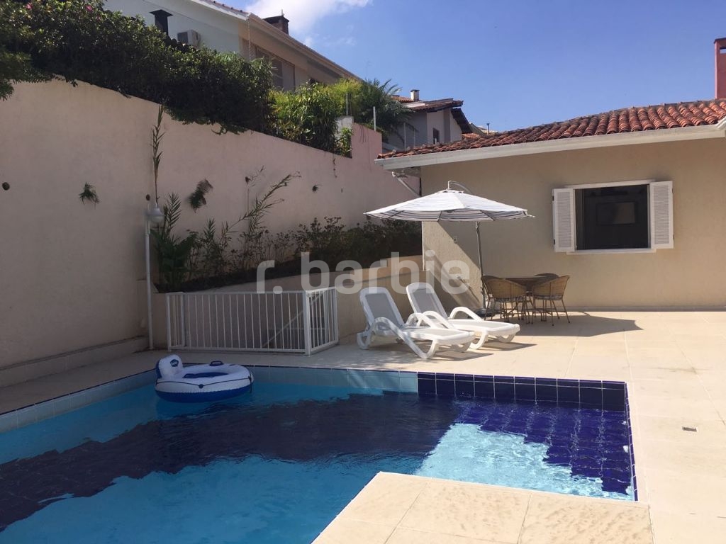 Casa em Condomínio Alphaville Santana de Parnaíba 