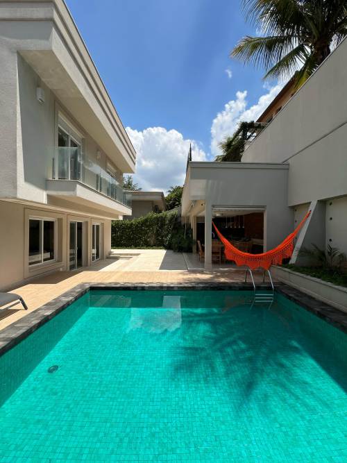 Casa em Condomínio Alphaville Santana de Parnaíba 