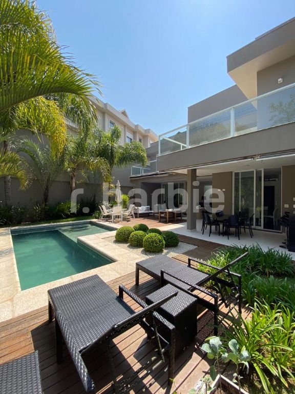 Casa em Condomínio Alphaville Santana de Parnaíba 