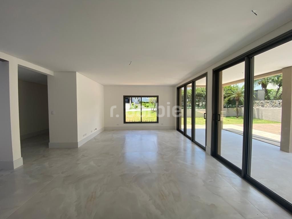 Casa em Condomínio Alphaville Barueri 