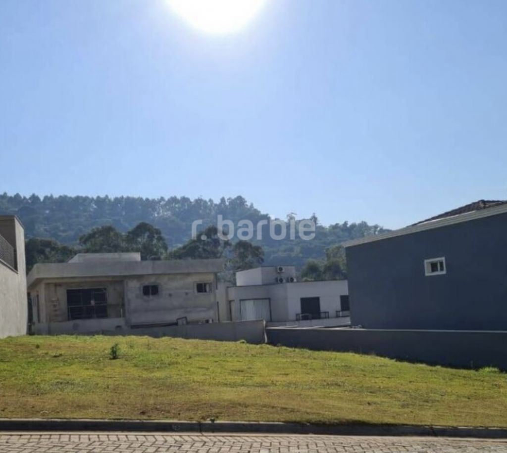 Terreno em Condomínio Alphaville Santana de Parnaíba 