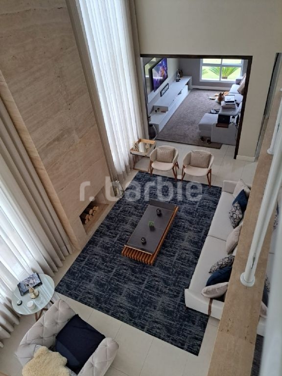 Casa em Condomínio Alphaville Santana de Parnaíba 