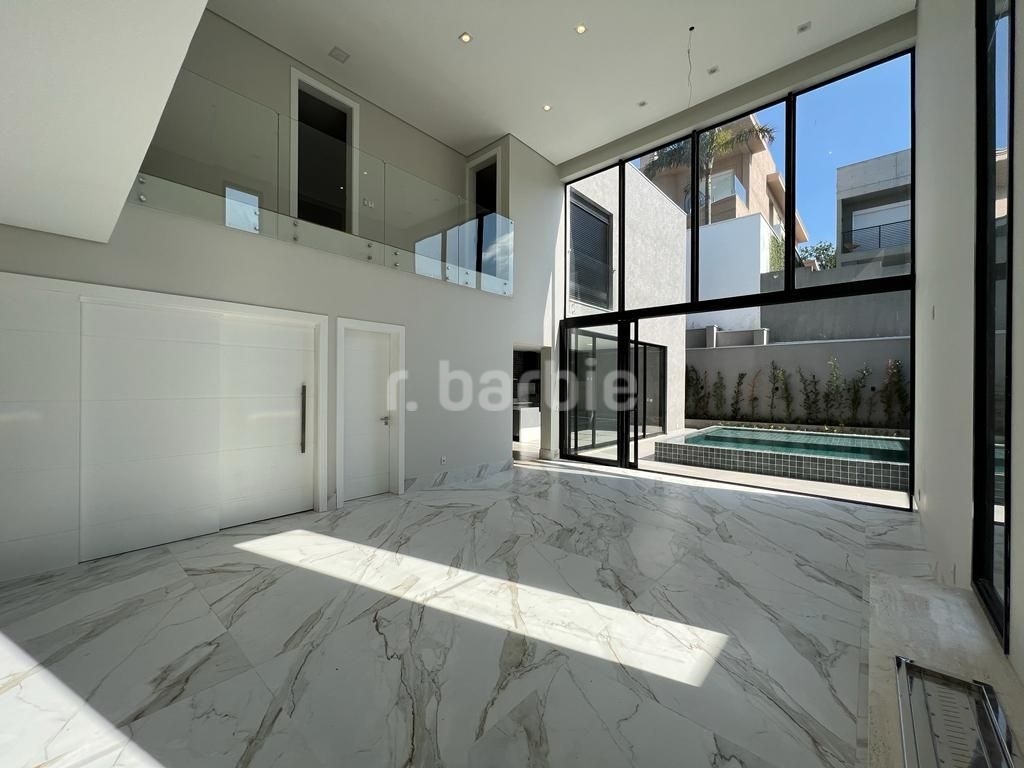 Casa em Condomínio Alphaville Santana de Parnaíba 