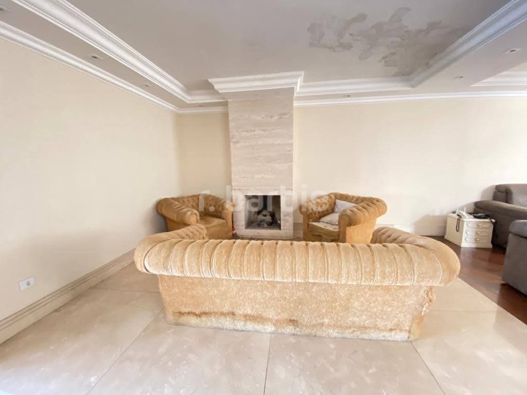 Casa em Condomínio Alphaville Santana de Parnaíba 