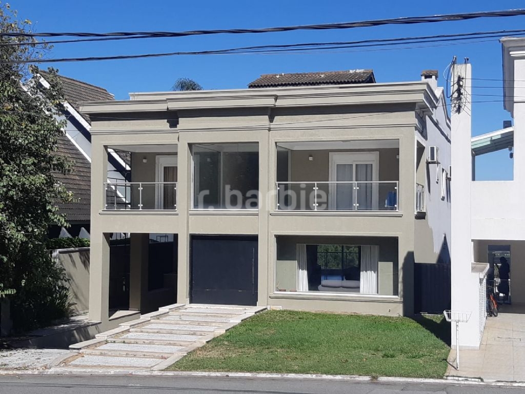 Casa em Condomínio Alphaville Santana de Parnaíba 