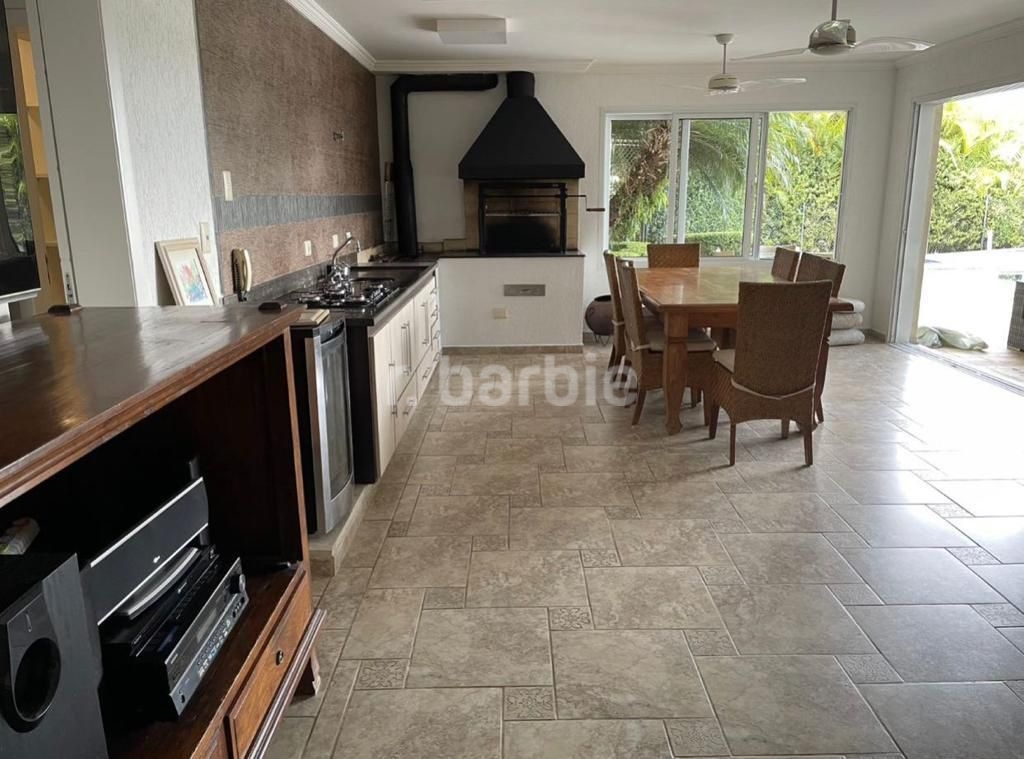 Casa em Condomínio Morada dos Pinheiros (Aldeia da Serra) Santana de Parnaíba 