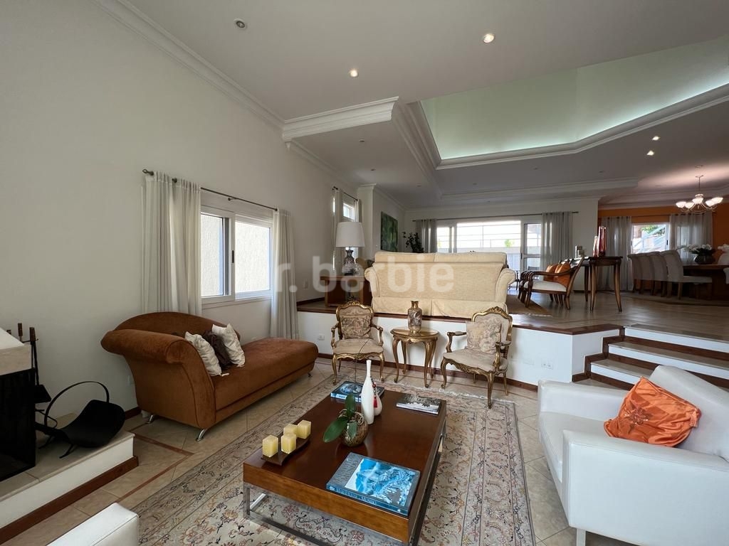 Casa em Condomínio Alphaville Santana de Parnaíba 