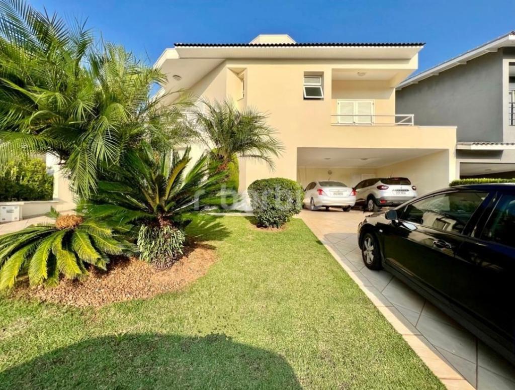 Casa em Condomínio Alphaville Santana de Parnaíba 