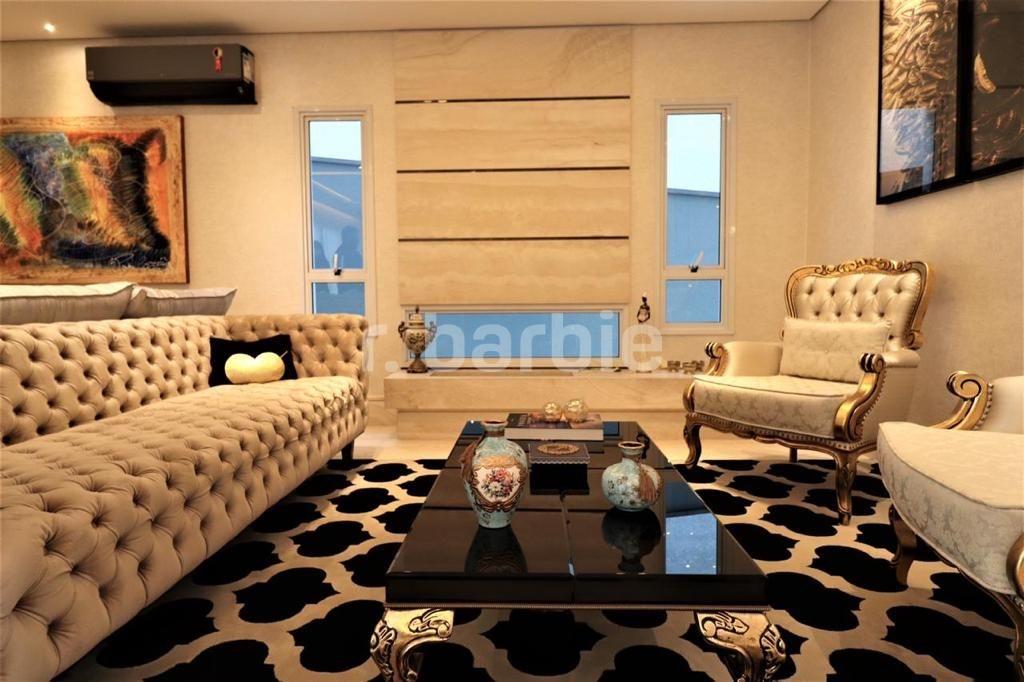 Casa em Condomínio Centro Comercial Jubran Barueri 