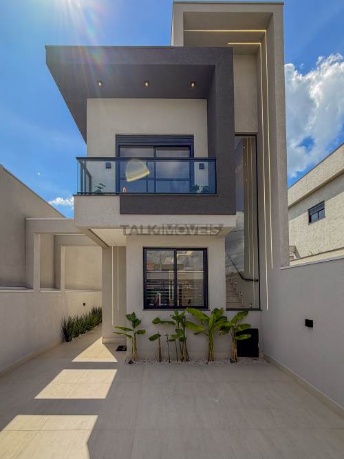 Casa em Condomínio Villas do Jaguari Santana de Parnaiba