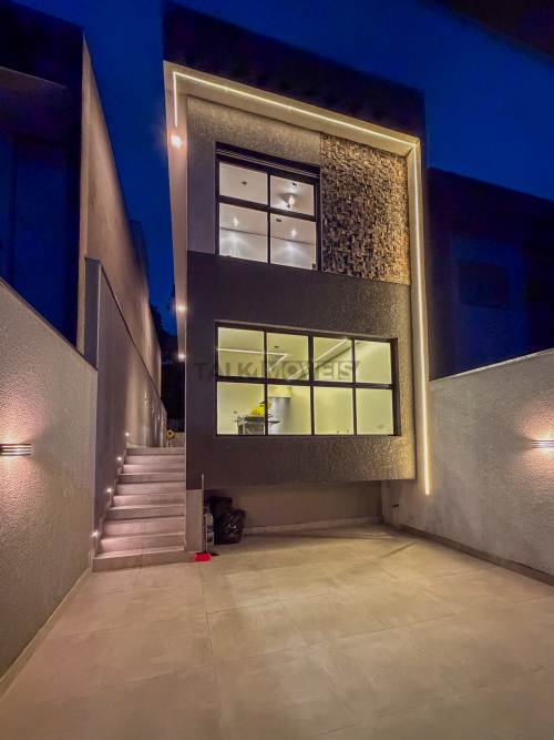 Casa Com Fundo Mata