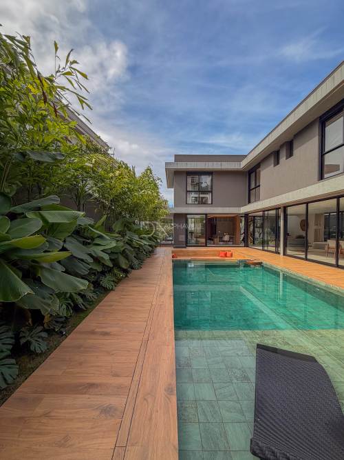 Casa em Condomínio Alphaville Santana de Parnaíba 