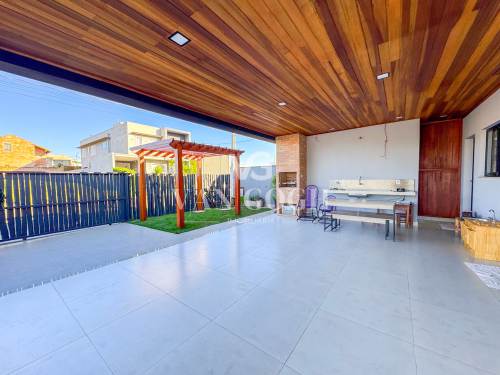 Casa em Condomínio Resedás Holambra 