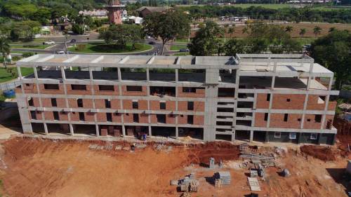 Apartamento Holambra Condomínio Club Holambra 