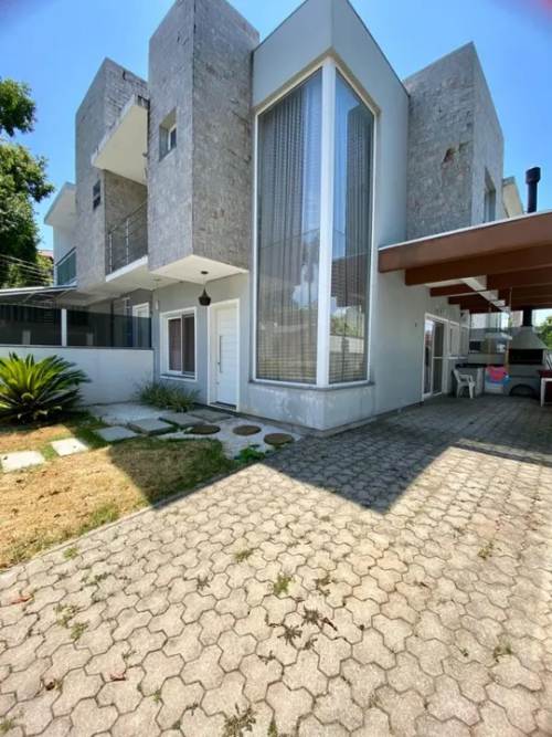 Sobrado Igara Canoas 