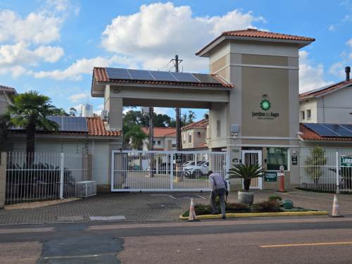 Sobrado em Condomínio Marechal Rondon Canoas 